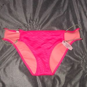 New Victoria’s Secret bikini bottom